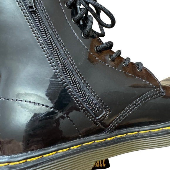 Dr. Martens Black 1460 Y Patent Leather Lace Up Boots Size US 6/UK 4/EU 37 - Picture 8 of 11